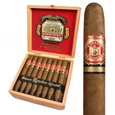 Arturo Fuente Hemingway Signature Natural