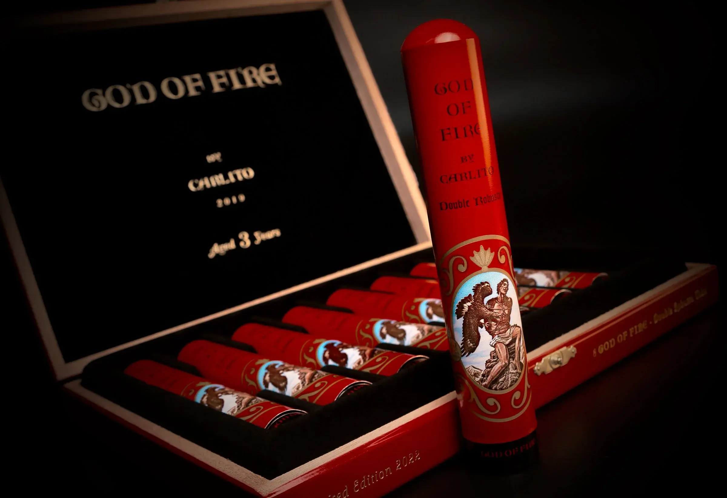 Fuente God of Fire Carlito Double Robusto Tubo (BOX OF 8)
